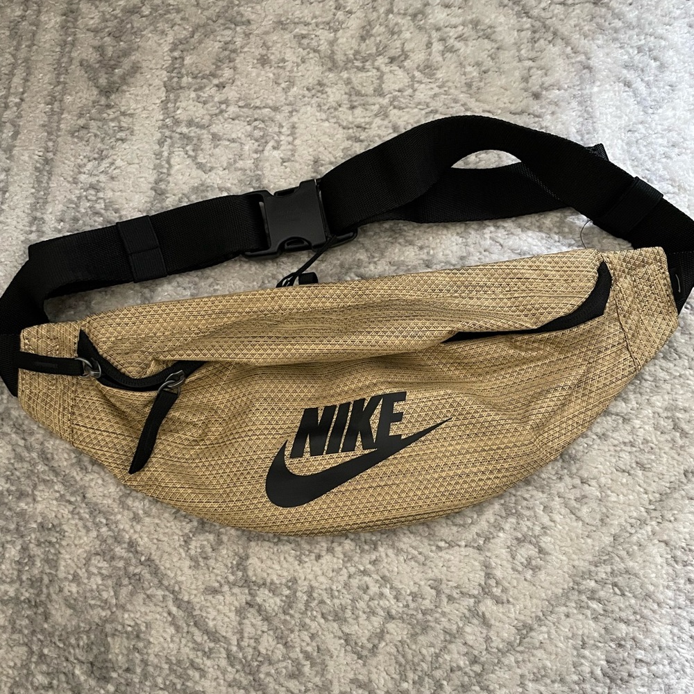 Nike Fanny Pack
